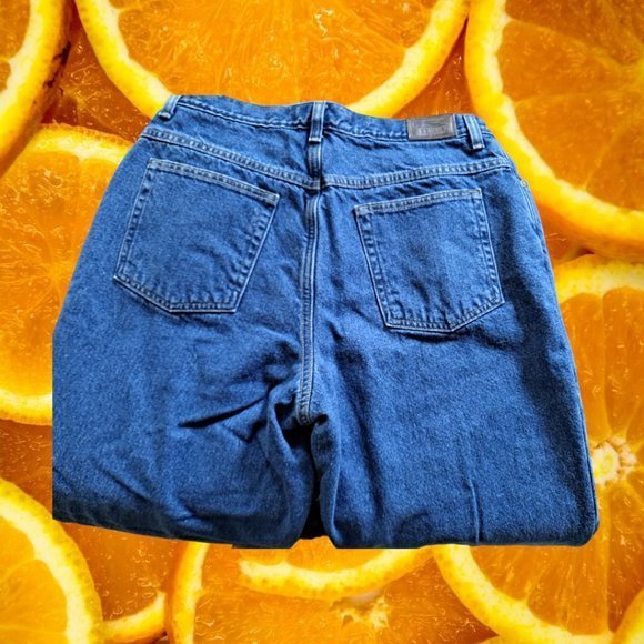 LL Bean Fleece Lined‎ Relaxed Fit Jeans  Size 10P - Picture 3 of 3